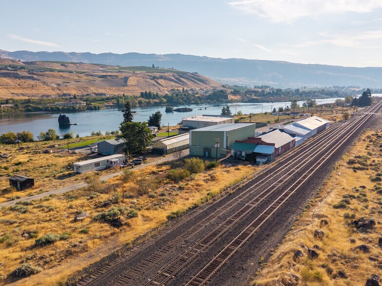 More Photos Of 623 Goose Rock Ln, Malaga Industrial For Sale