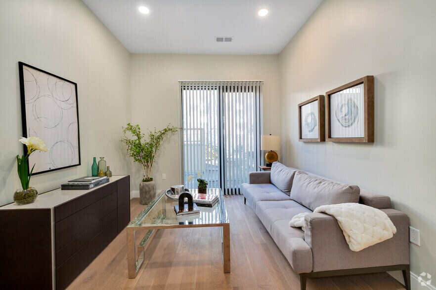 More Photos Of 9 Central St, Somerville Apartments For Lease