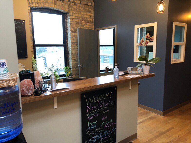 More Photos Of 1829 Riverside Ave, Minneapolis Storefront Retail Office For Sale