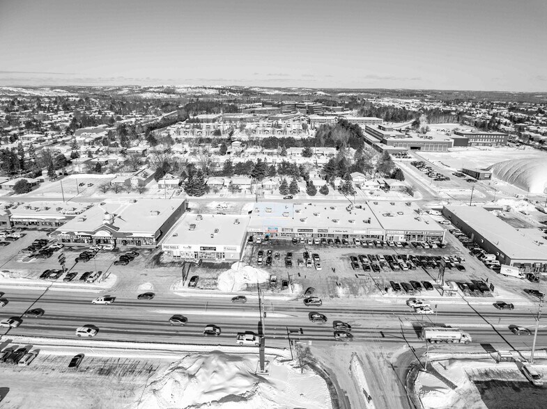 More Photos Of 1534-1540 Lasalle Blvd, Sudbury Storefront For Lease