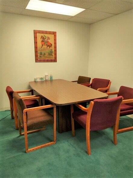 More Photos Of 50 Nashua Rd, Londonderry Office For Sale
