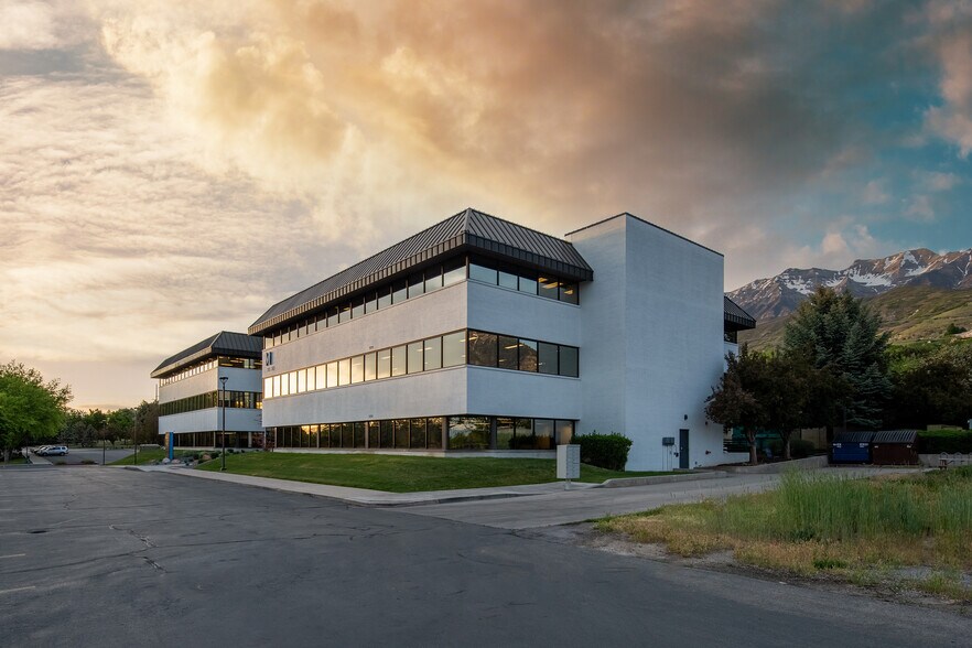 More Photos Of 701-799 E Timpanogos Pky, Orem Unknown For Lease