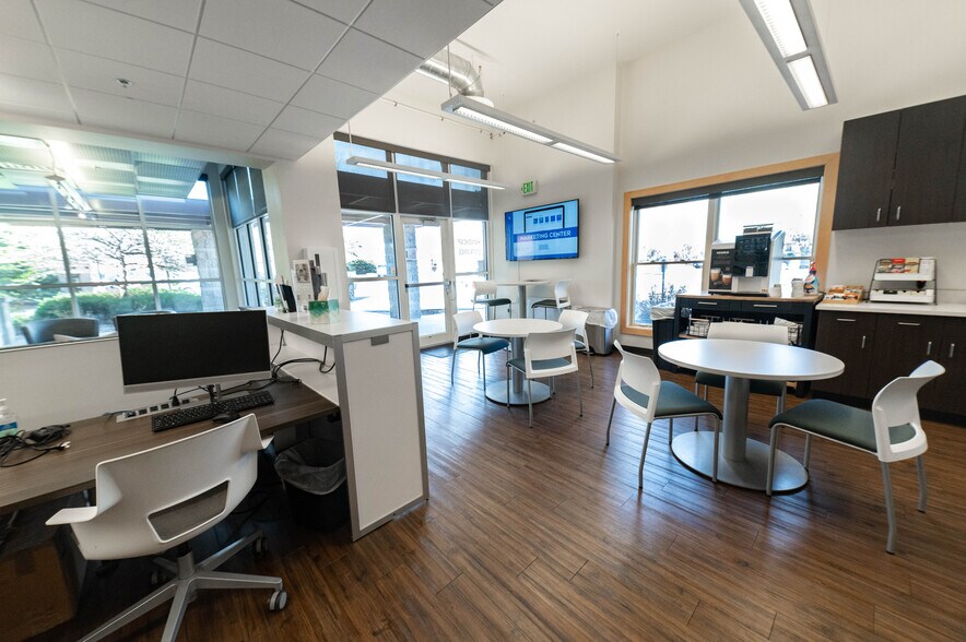 More Photos Of 1109 Oak Park Dr, Fort Collins Office For Lease