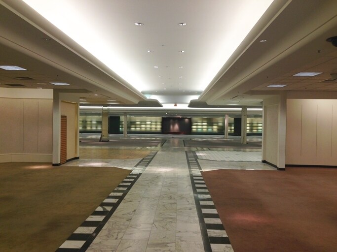 More Photos Of 3700 S Maryland Pky, Las Vegas Coworking Space