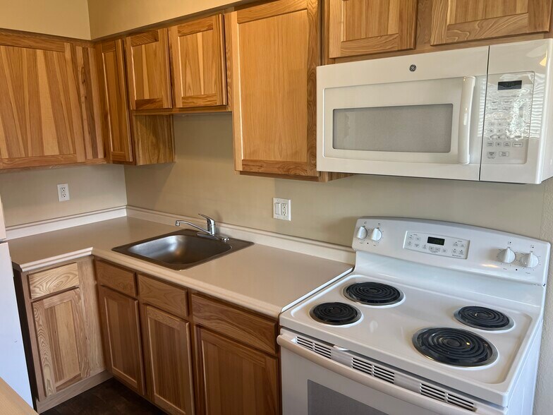 More Photos Of 357 Roberts St, Reno Apartments For Sale
