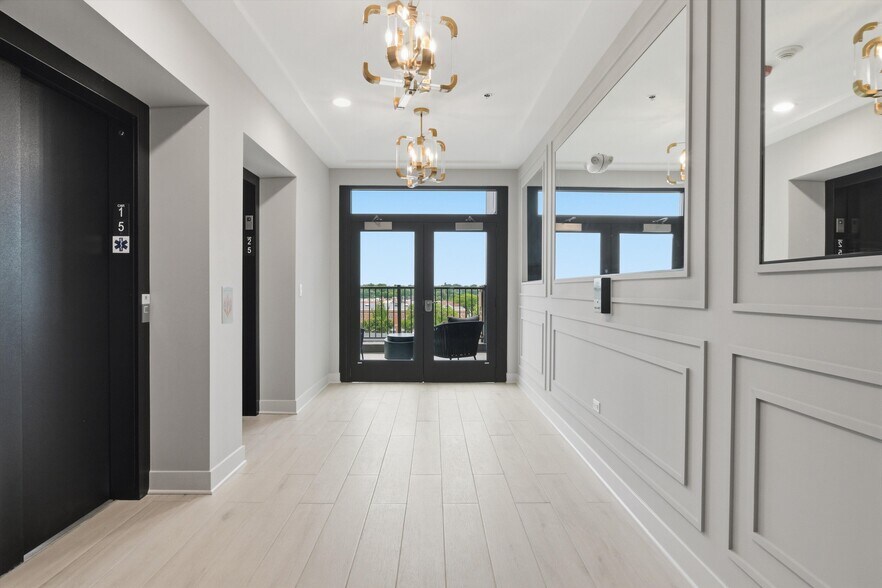 More Photos Of 1850 Glenview Rd, Glenview Apartments For Lease