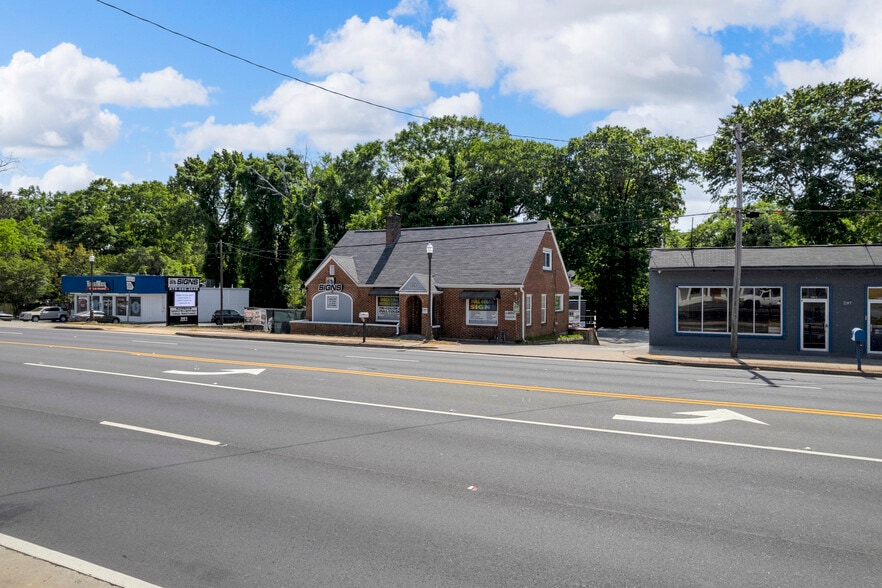 More Photos Of 2915 Alston Dr, Atlanta Freestanding For Sale