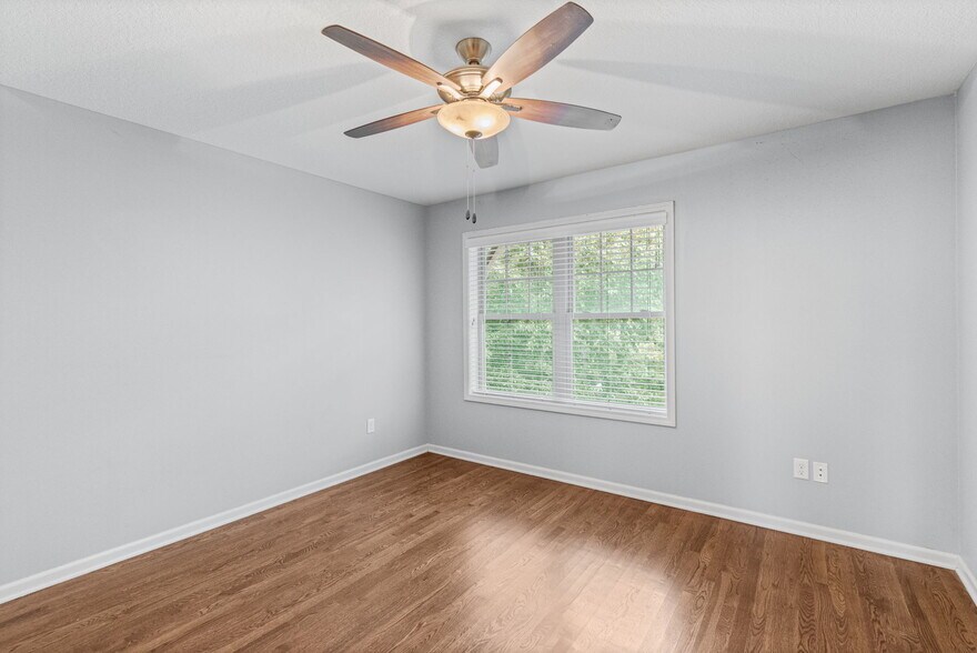 More Photos Of 3612 Bell St, Kansas City Multifamily For Sale