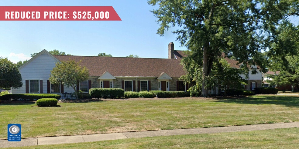 More Photos Of 2614 E Market St, Warren Medical For Sale