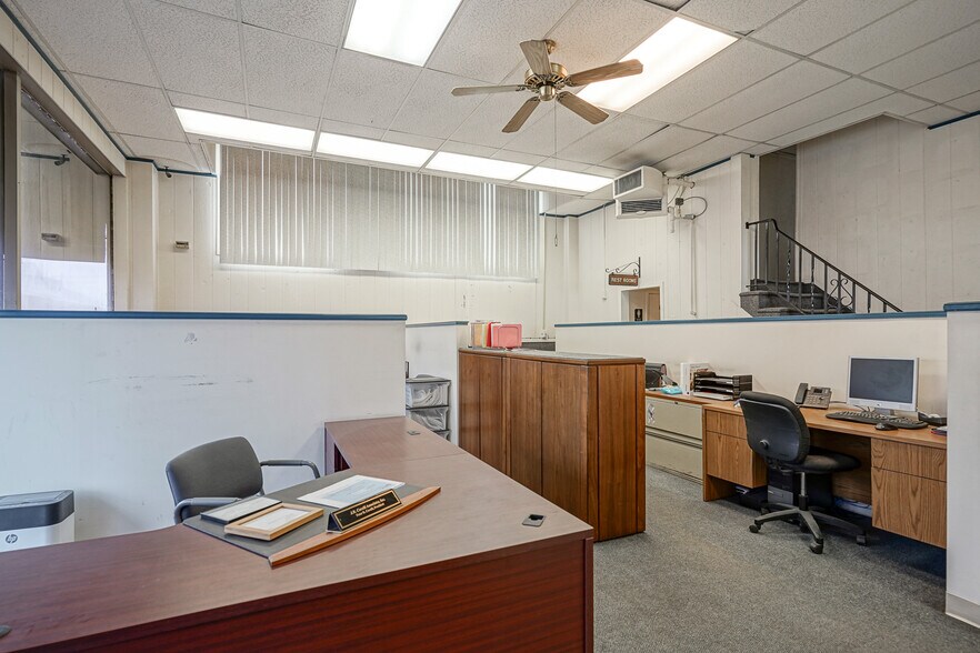 More Photos Of 100 White Horse Pike, Oaklyn Auto Dealership For Sale