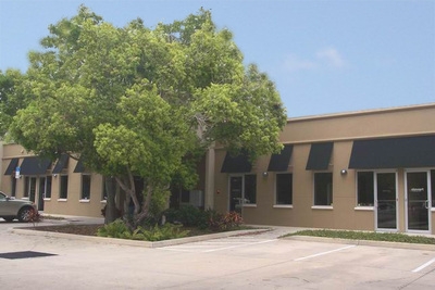 Primary Photo Of 2480 Fruitville Rd, Sarasota Office For Lease