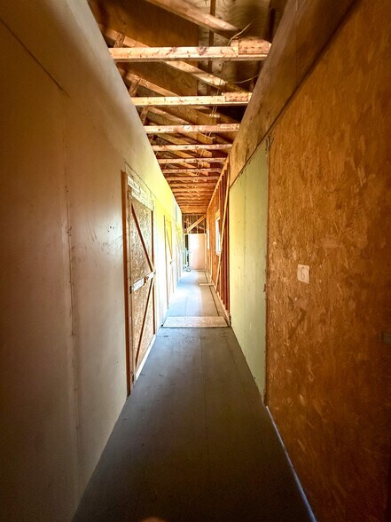 More Photos Of 13080 US 422, Kittanning Storefront Retail Residential For Sale