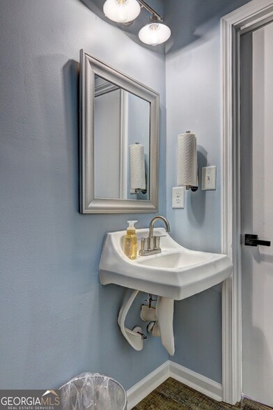 More Photos Of 333 Alcovy St, Monroe Office For Sale