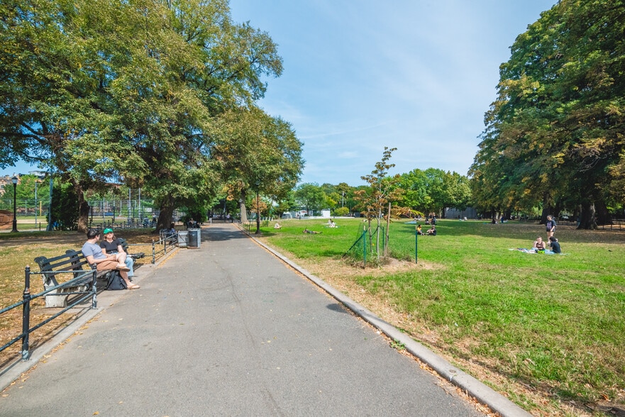 More Photos Of 328 Madison St, Brooklyn Apartments For Sale