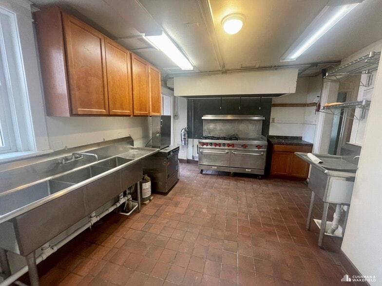 More Photos Of 614 Mathews St, Fort Collins Lodge Meeting Hall For Sale