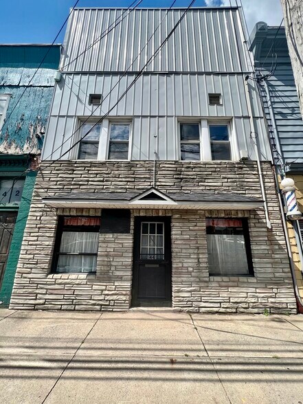 Primary Photo Of 44 Main St, Camden Restaurant For Sale