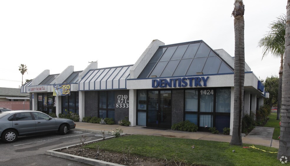 More Photos Of 1424-1430 S Euclid St, Fullerton Medical For Lease