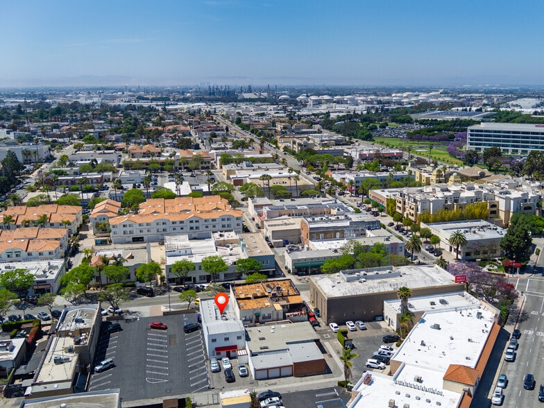 More Photos Of 1424 Marcelina Ave, Torrance Freestanding For Lease