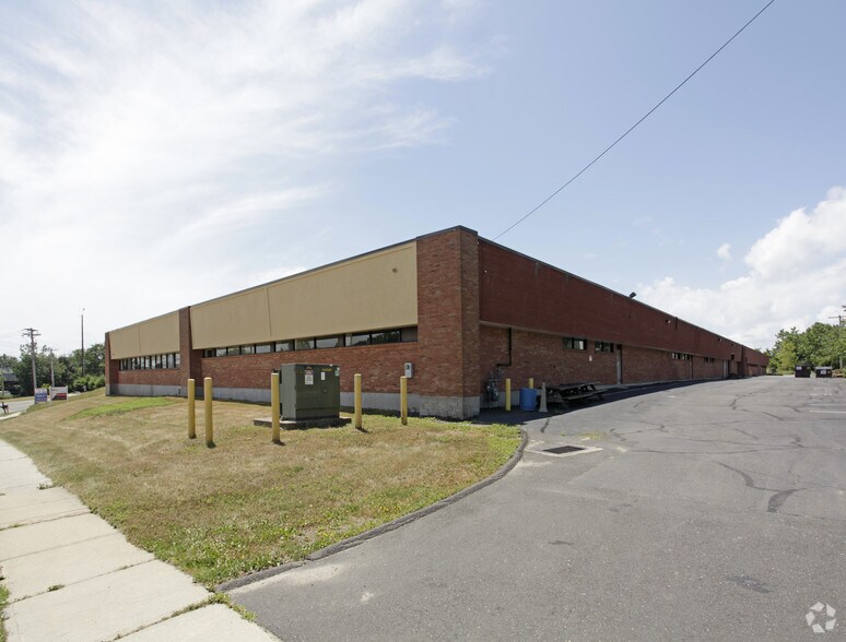 More Photos Of 333 Quarry Rd, Milford Manufacturing For Lease