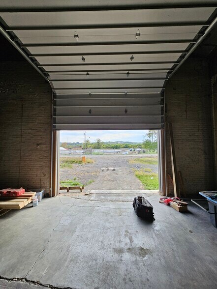 More Photos Of 3274 Beekman St, Cincinnati Warehouse For Sale