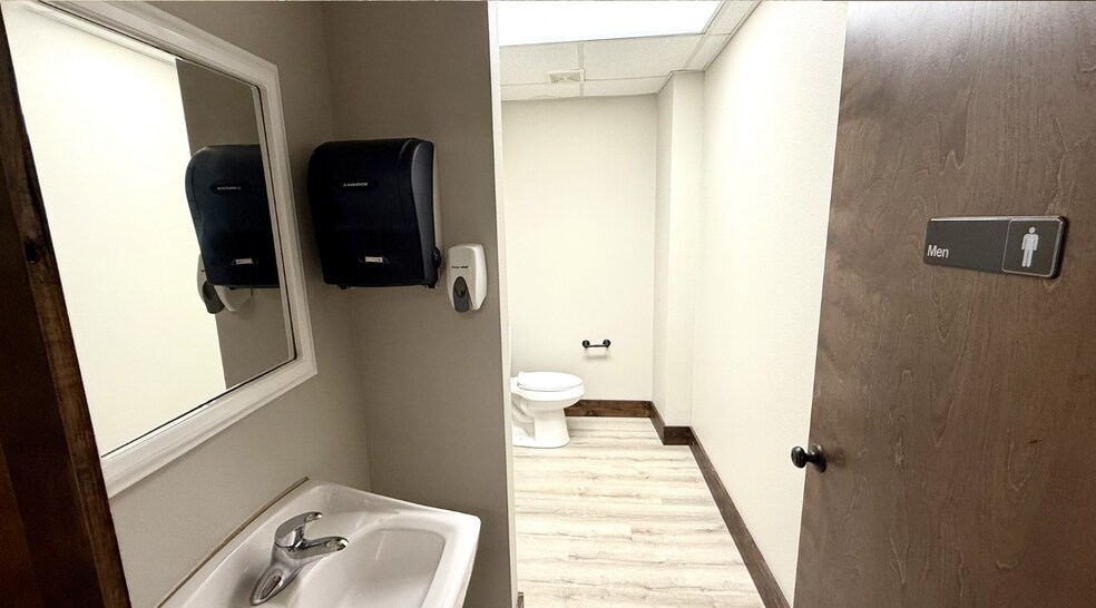 More Photos Of 12301 W County Road 100, Midland Industrial For Lease