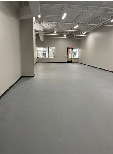 More Photos Of 22001 Northpark Dr, Kingwood Light Manufacturing For Lease