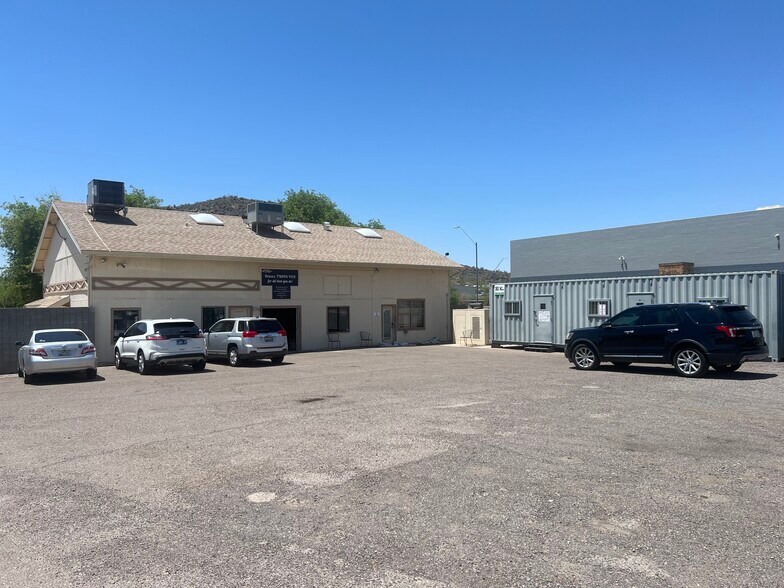 More Photos Of 1966 E Deer Valley Rd, Phoenix Service For Lease