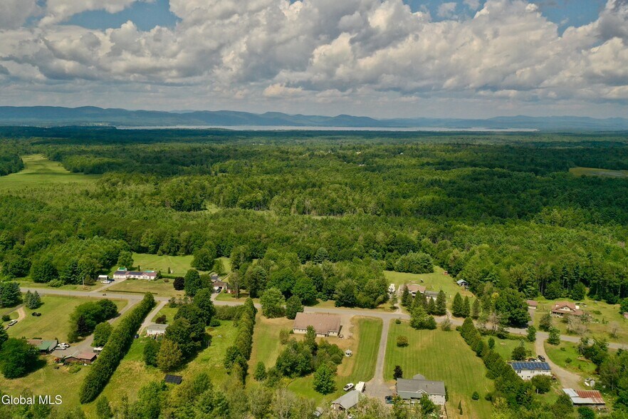 More Photos Of 410 Ridge Rd, Broadalbin Freestanding For Sale