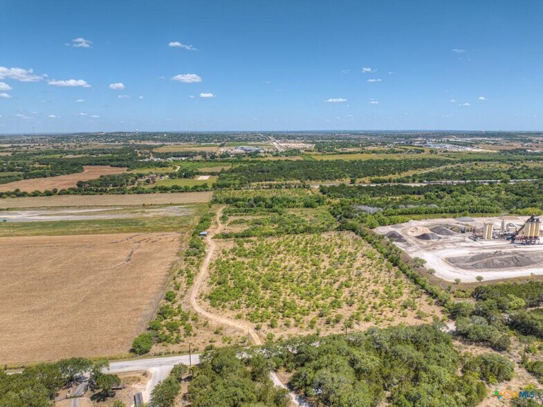 More Photos Of Old Nacagdoches Rd, New Braunfels Land For Sale