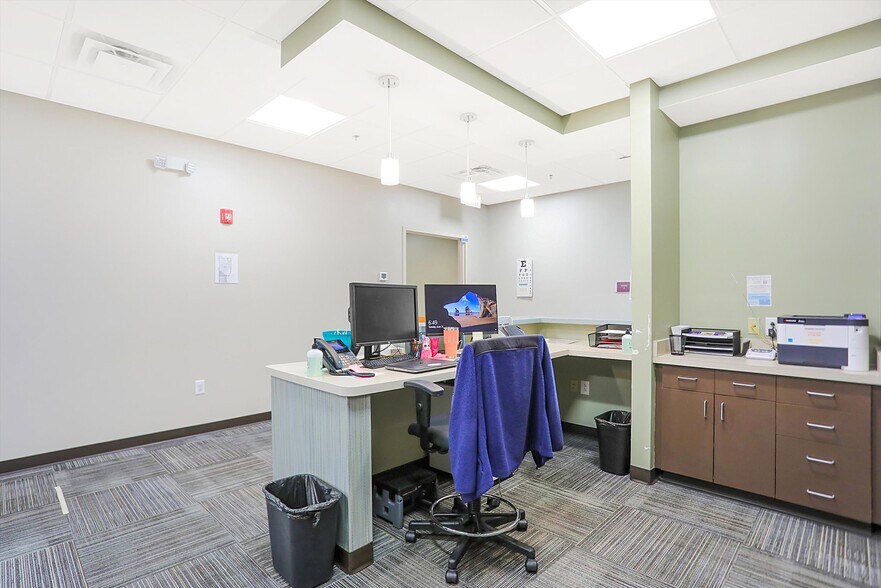 More Photos Of 1000 S US Highway 31, Greenwood Medical For Sale