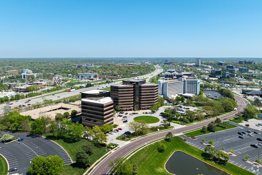 More Photos Of 7300 W 110th St, Overland Park Office For Sale