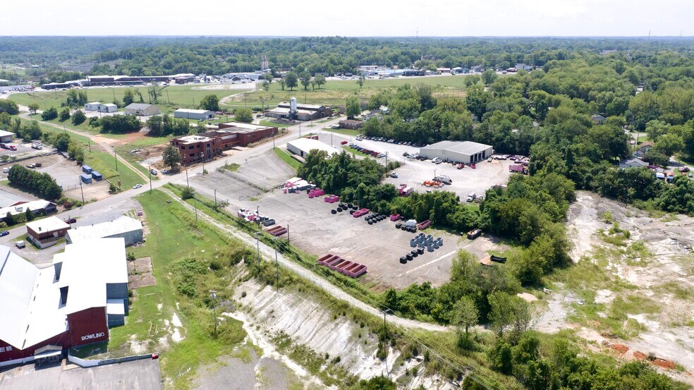 More Photos Of 0 Frosty Morn Drive, Clarksville Land For Lease