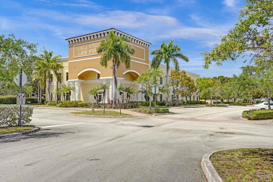 More Photos Of 15620 SW 29th St, Miramar Medical For Sale