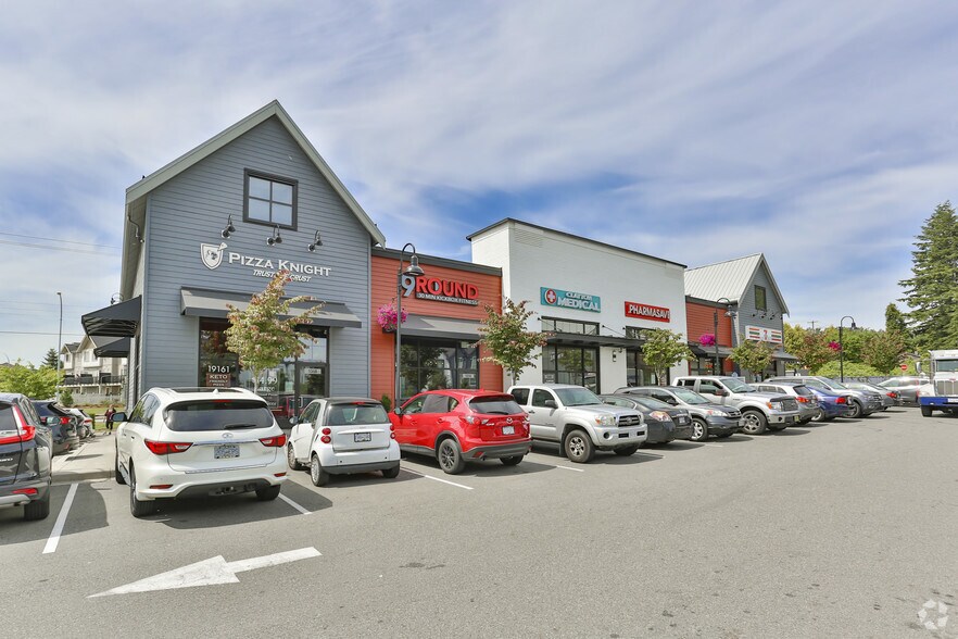 More Photos Of 19161 Fraser Hwy, Surrey Storefront For Lease