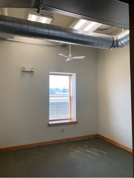More Photos Of 231 W Water St, Elmira Storefront Retail Office For Lease