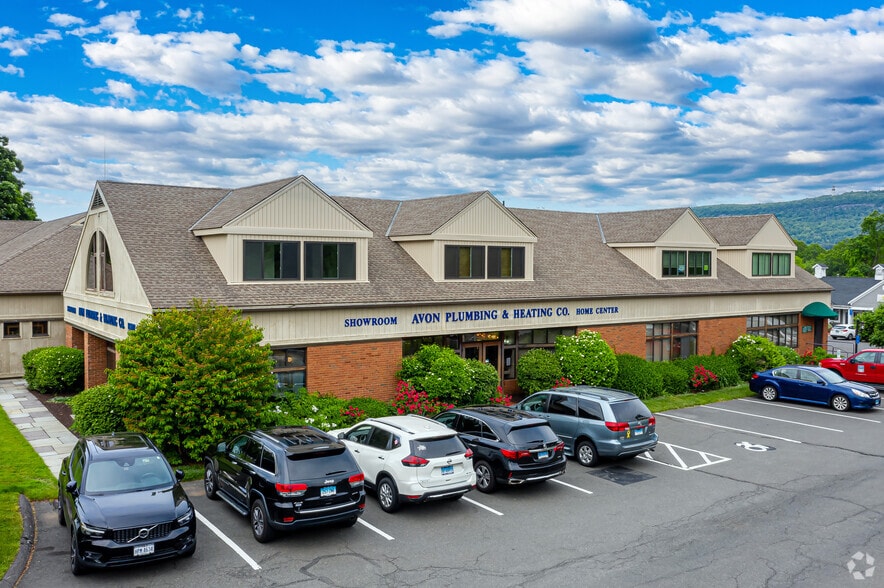 More Photos Of 120-152 Simsbury Rd, Avon Unknown For Lease