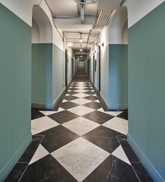 More Photos Of 5200 N Sheridan Rd, Chicago Apartments For Lease