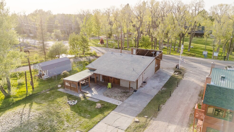 More Photos Of 925 Lamoille Hwy, Lamoille Hotel For Sale