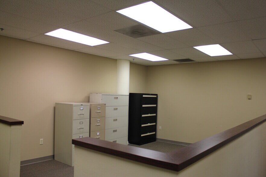 More Photos Of 320 W Kennedy Blvd, Tampa Office For Lease