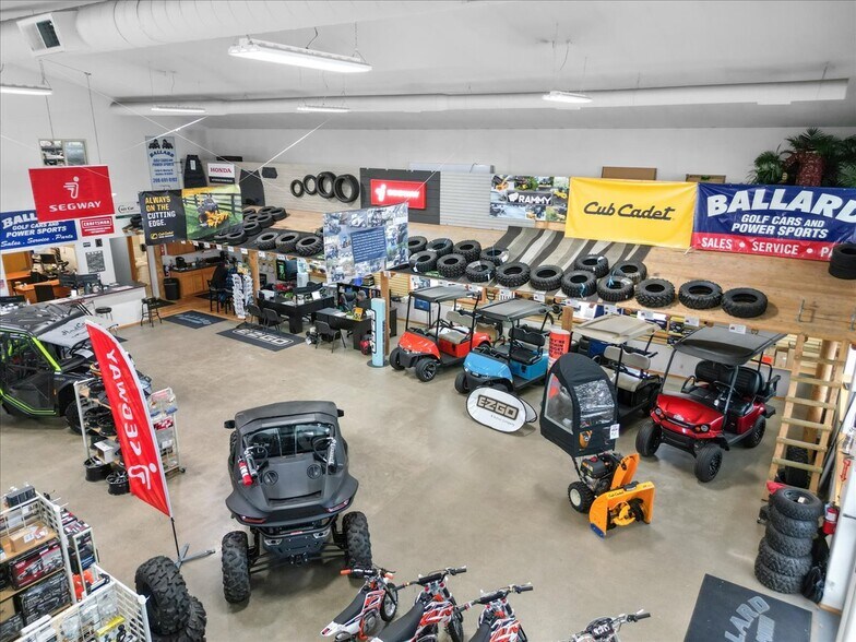 More Photos Of 11494 N Warren St, Hayden Freestanding For Sale