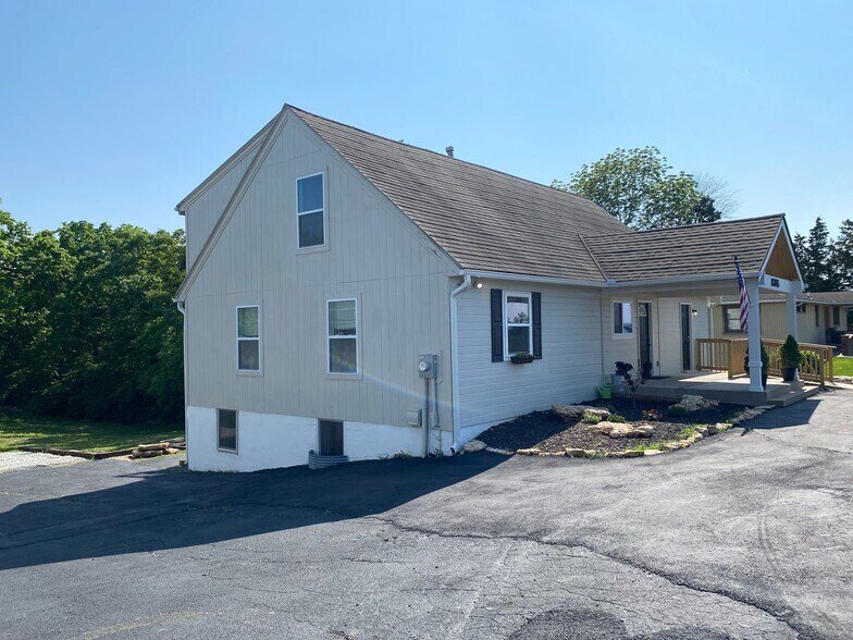 More Photos Of 8705 E 63rd Trafficway, Kansas City Apartments For Sale