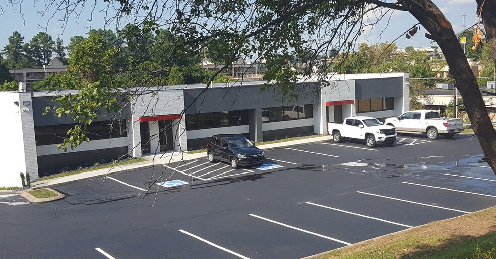More Photos Of 319 Plus Park Blvd, Nashville Medical For Lease