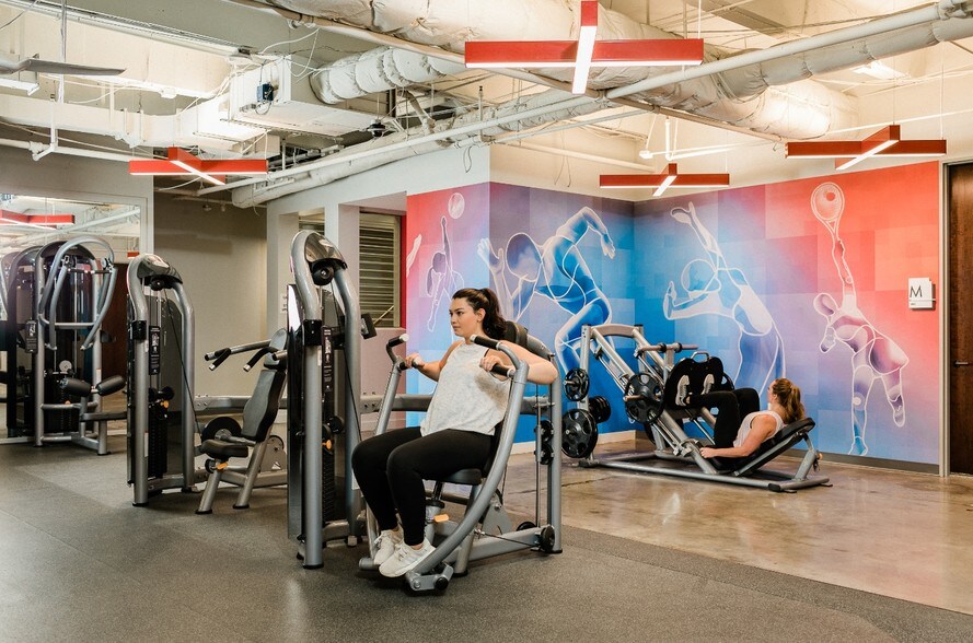 More Photos Of 115 Perimeter Center Pl NE, Atlanta Office For Lease