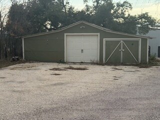 More Photos Of 9313 Circle Dr, Austin Industrial For Sale