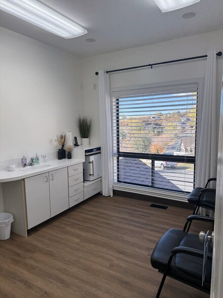 More Photos Of 5685 S 1475 E, Ogden Medical For Lease