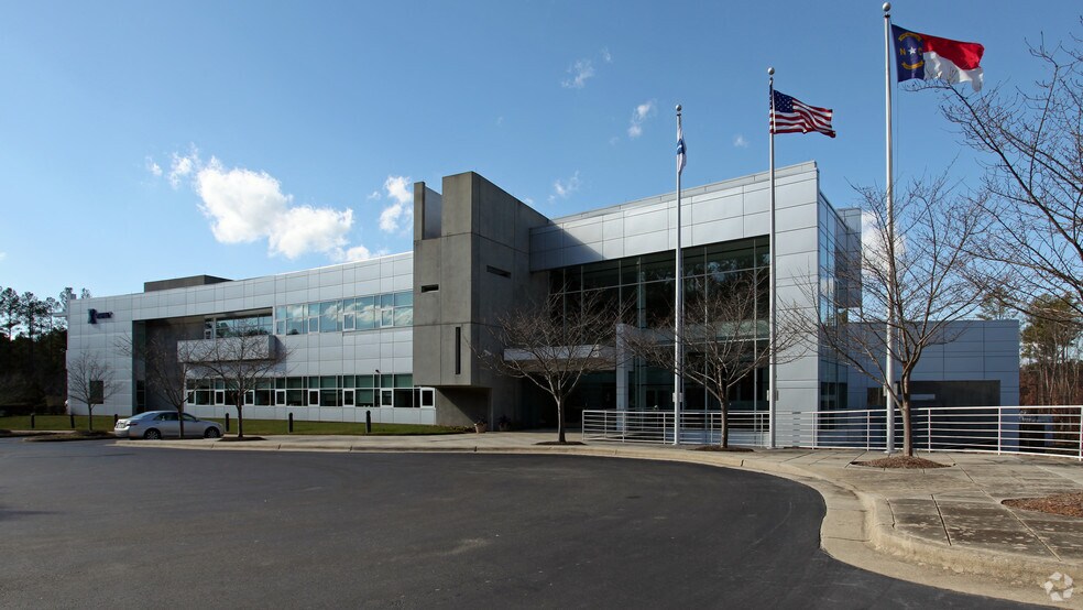 More Photos Of 20 TW Alexander Dr, Research Triangle Pk Research And Development For Lease