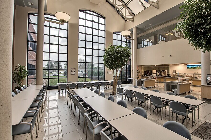 More Photos Of 1759 Wehrle Dr, Amherst Office For Lease