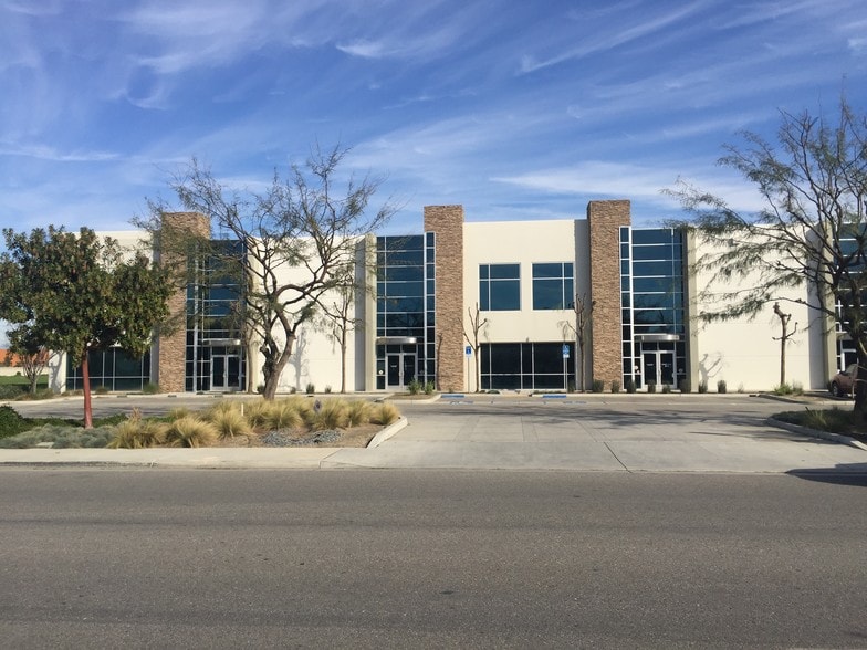 Primary Photo Of 5206 Young St, Bakersfield Manufacturing For Lease