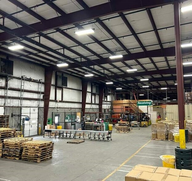 More Photos Of 7021 Wolftown-Hood Rd, Madison Warehouse For Lease
