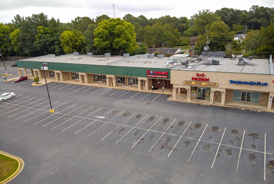 More Photos Of 5828 Moon Rd, Columbus Storefront For Lease